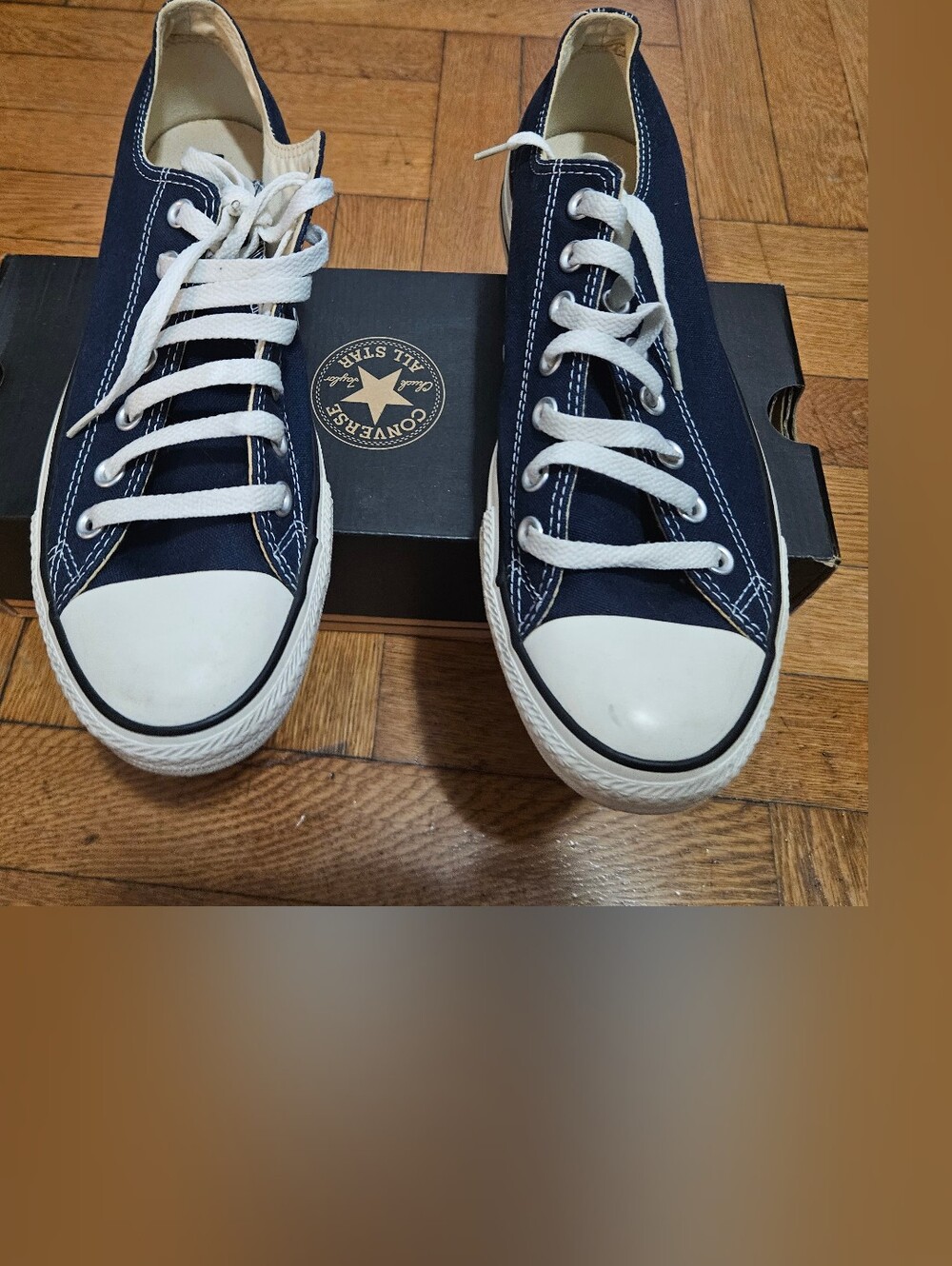 Converse Men's Low Top Canvas Sneakers